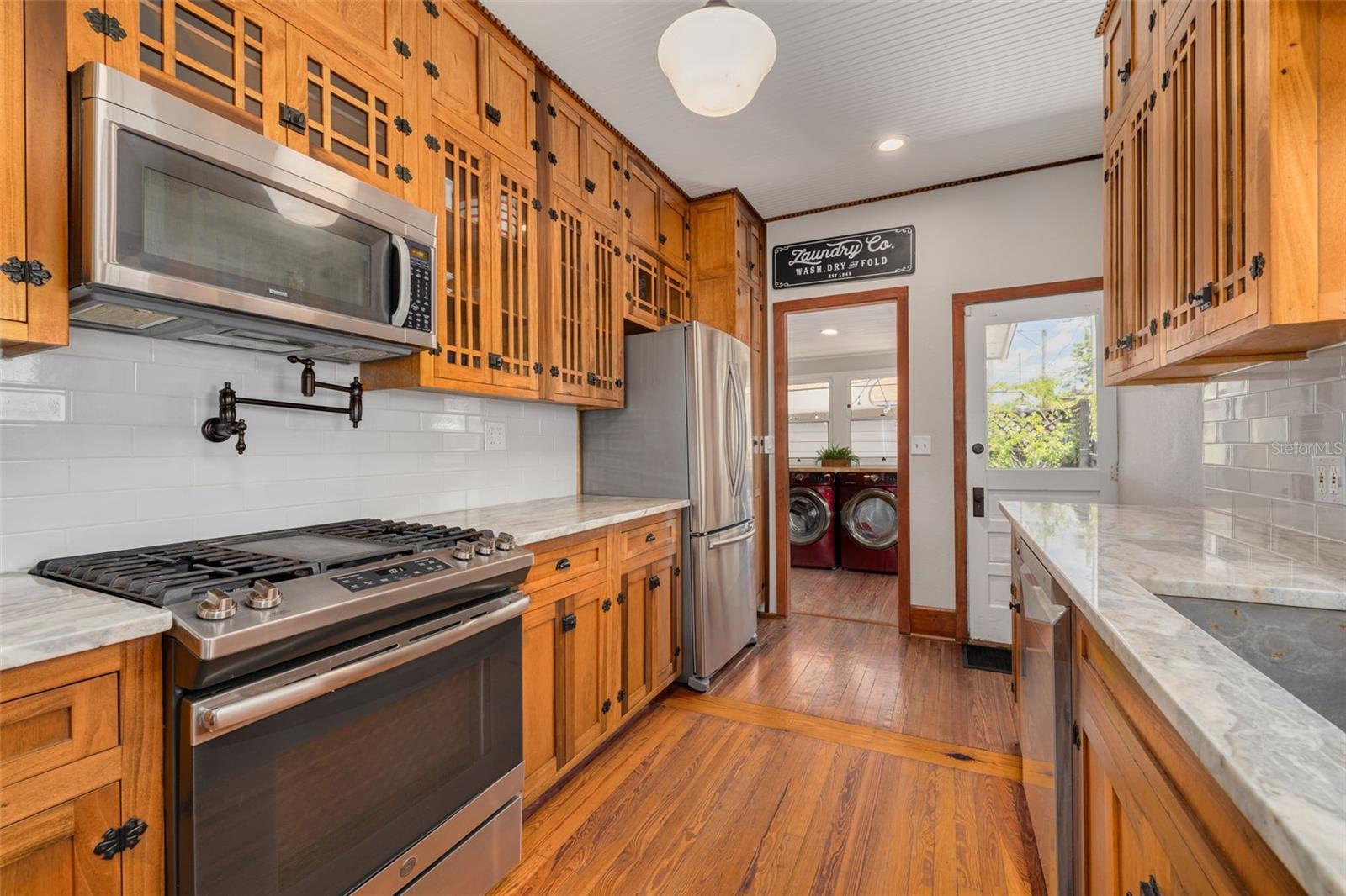 Image 13 of 32 For 533 8th Avenue N