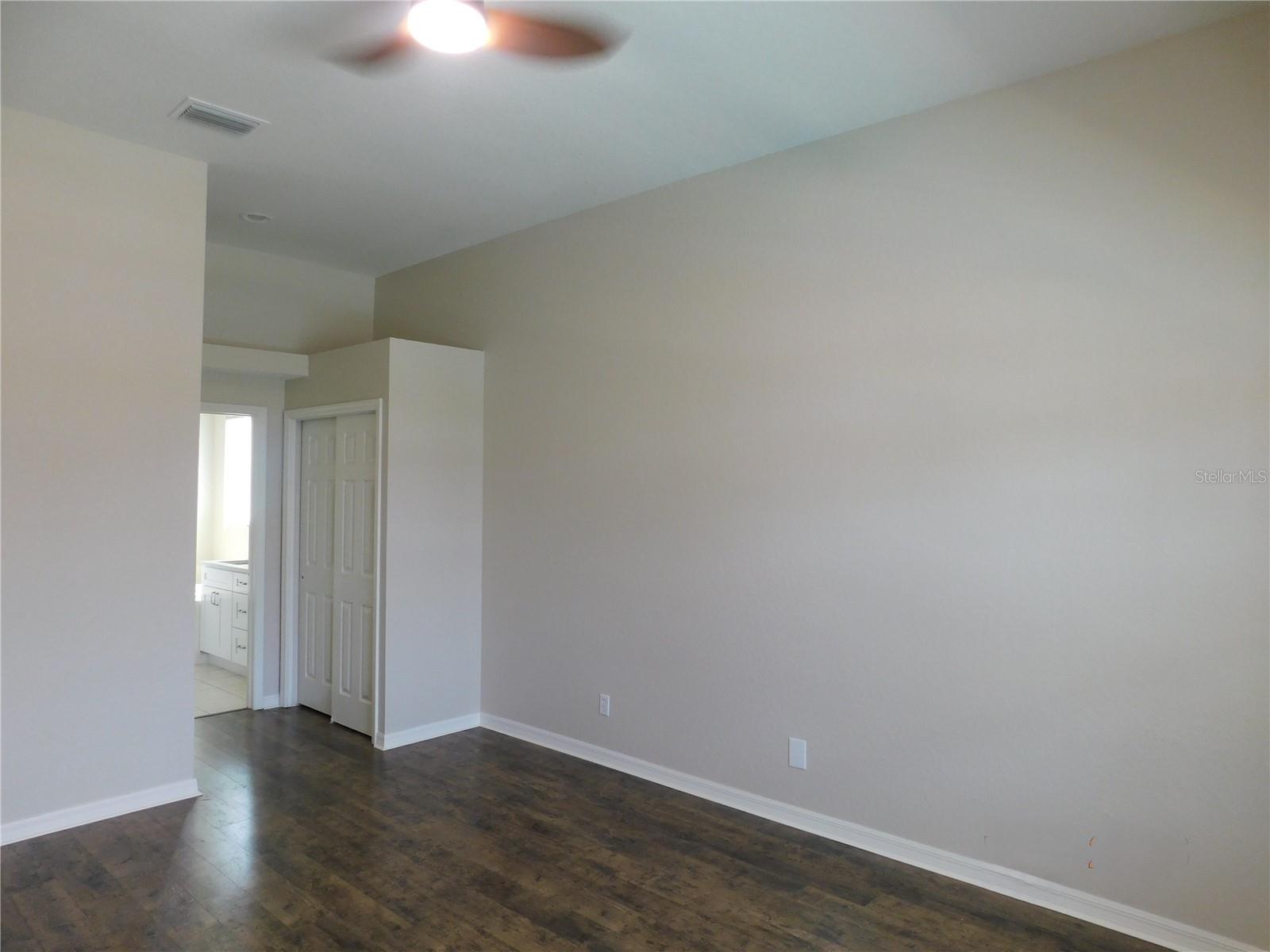 Image 10 of 21 For 1247 Vinetree Drive