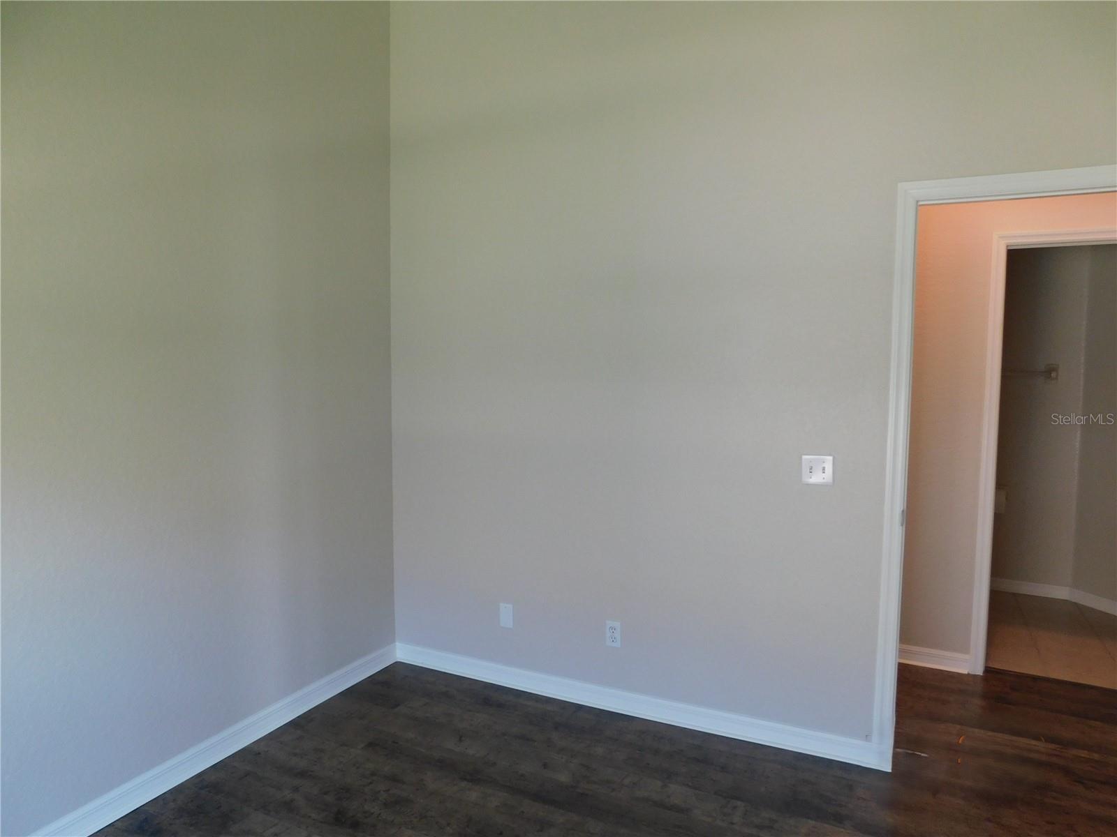 Image 11 of 21 For 1247 Vinetree Drive
