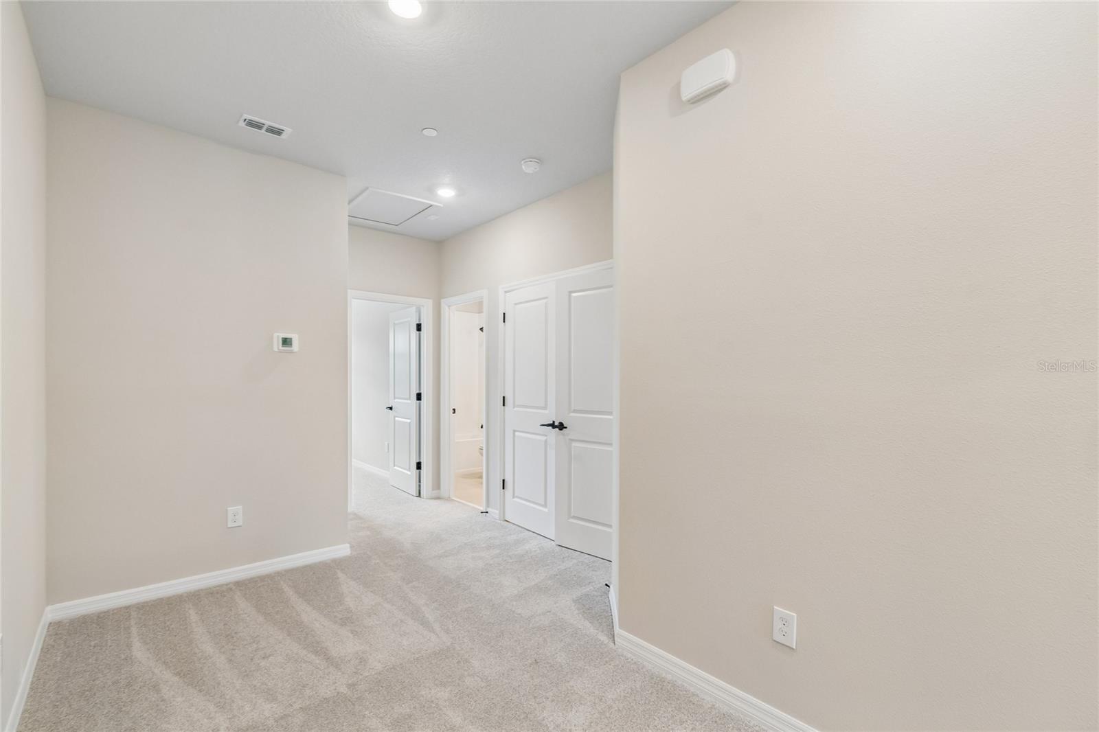 Image 17 of 36 For 4353 Roush Avenue