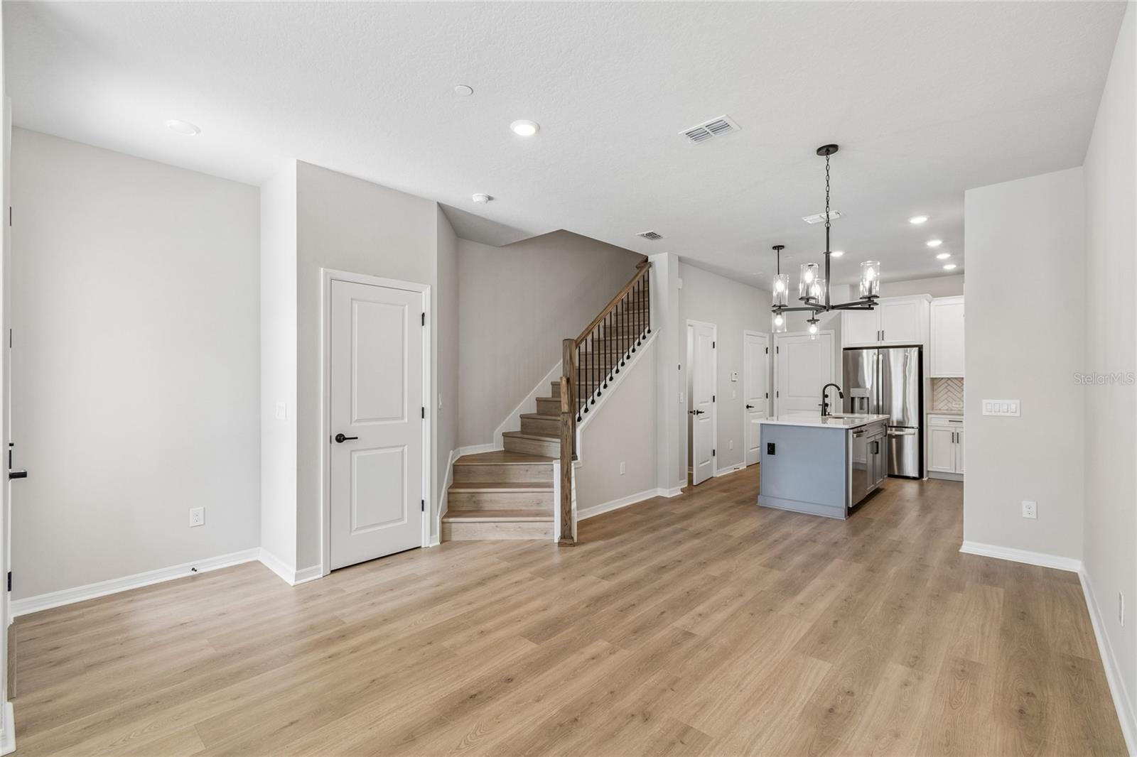 Image 4 of 36 For 4353 Roush Avenue