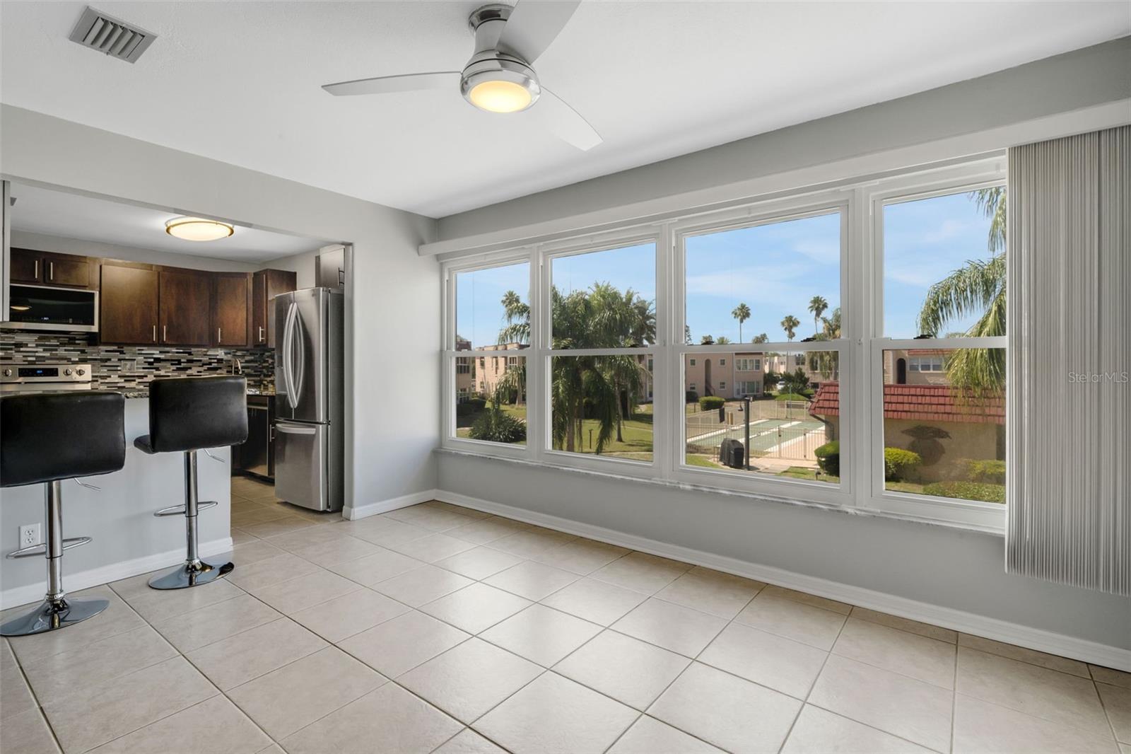 Image 12 of 36 For 218 Dogwood Circle 218