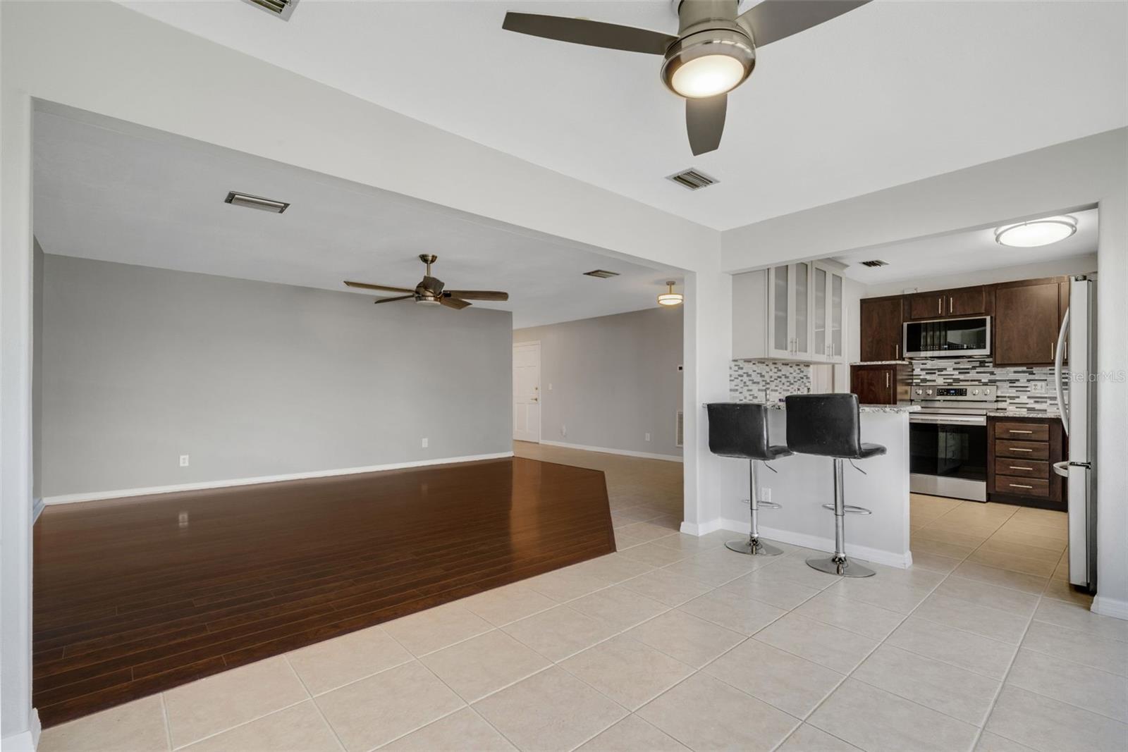 Image 13 of 36 For 218 Dogwood Circle 218
