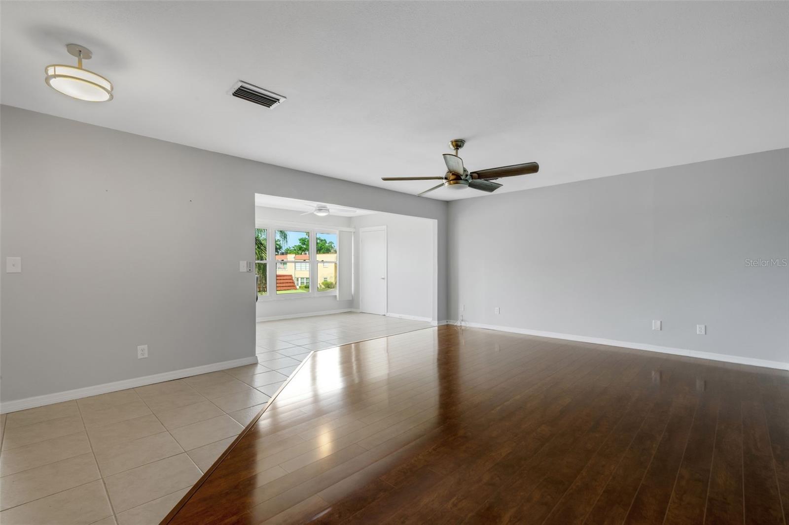 Image 8 of 36 For 218 Dogwood Circle 218