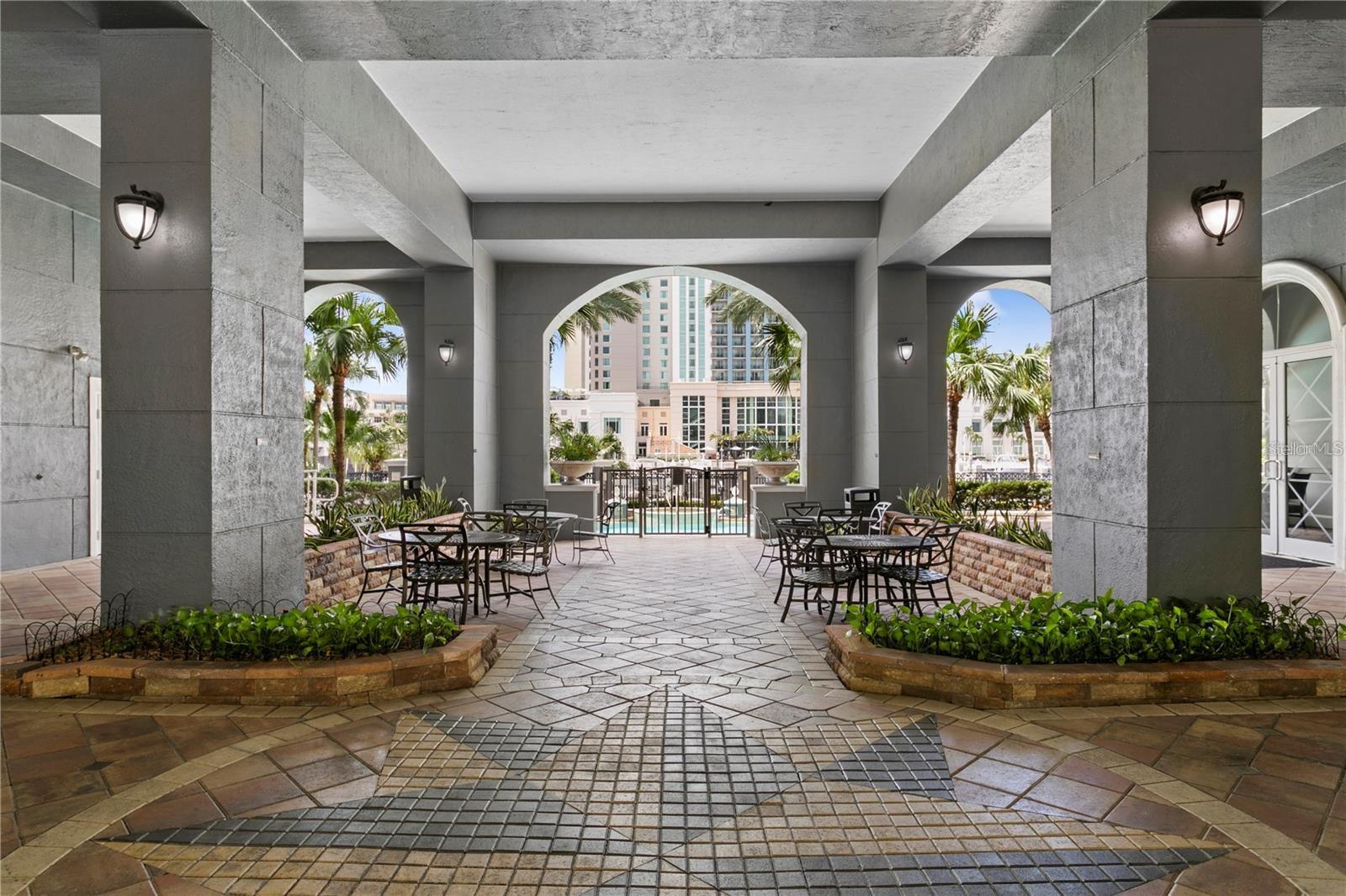 Image 30 of 48 For 700 Harbour Island Boulevard 137