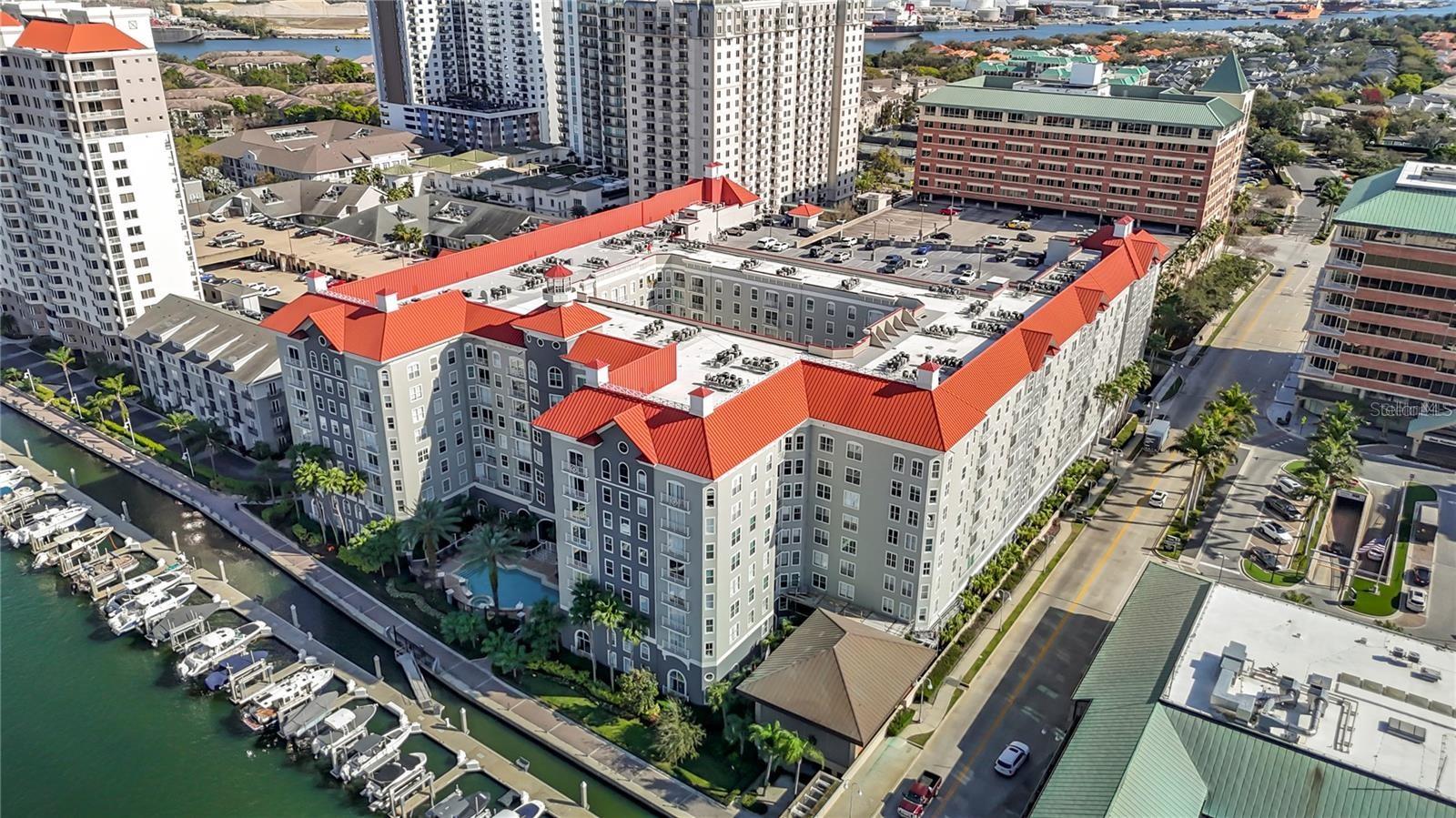 Image 39 of 48 For 700 Harbour Island Boulevard 137