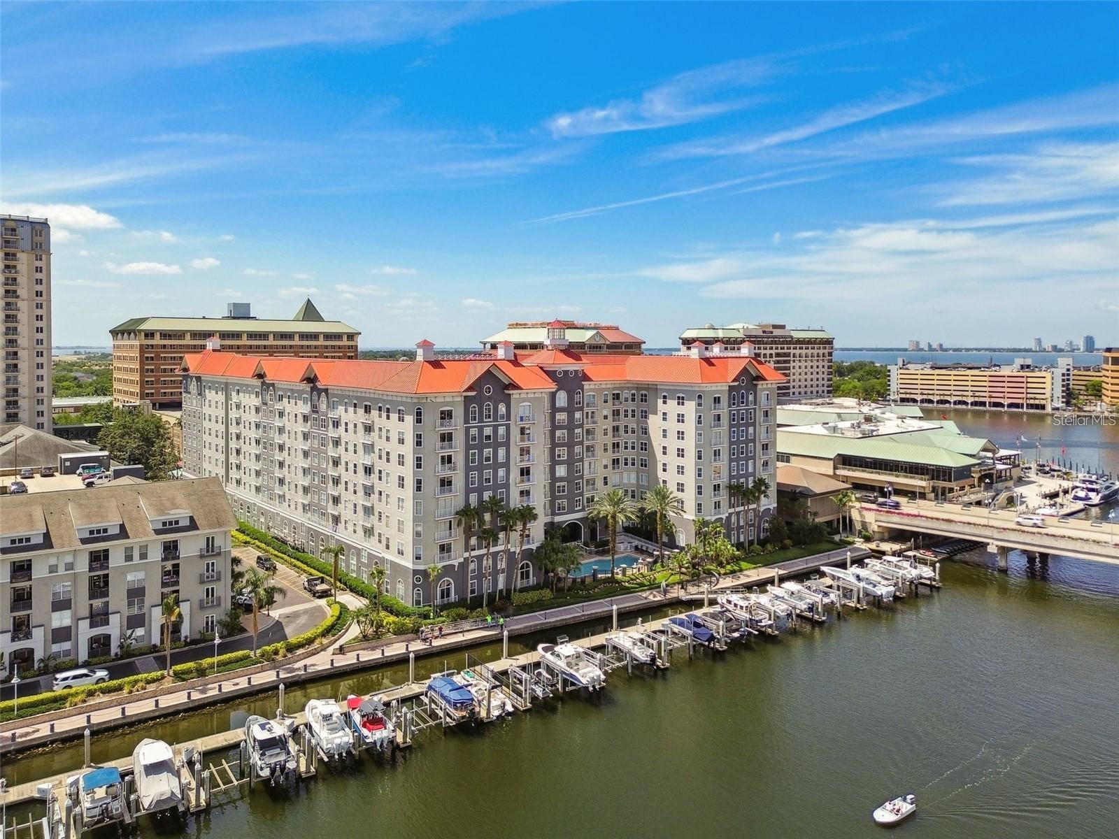 Image 46 of 48 For 700 Harbour Island Boulevard 137