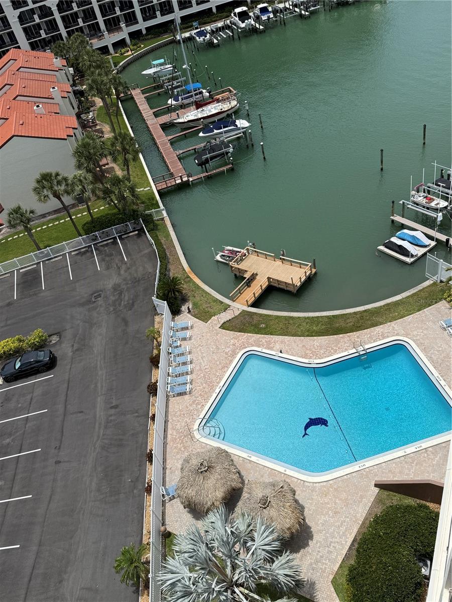 Image 19 of 37 For 255 Dolphin Point 2