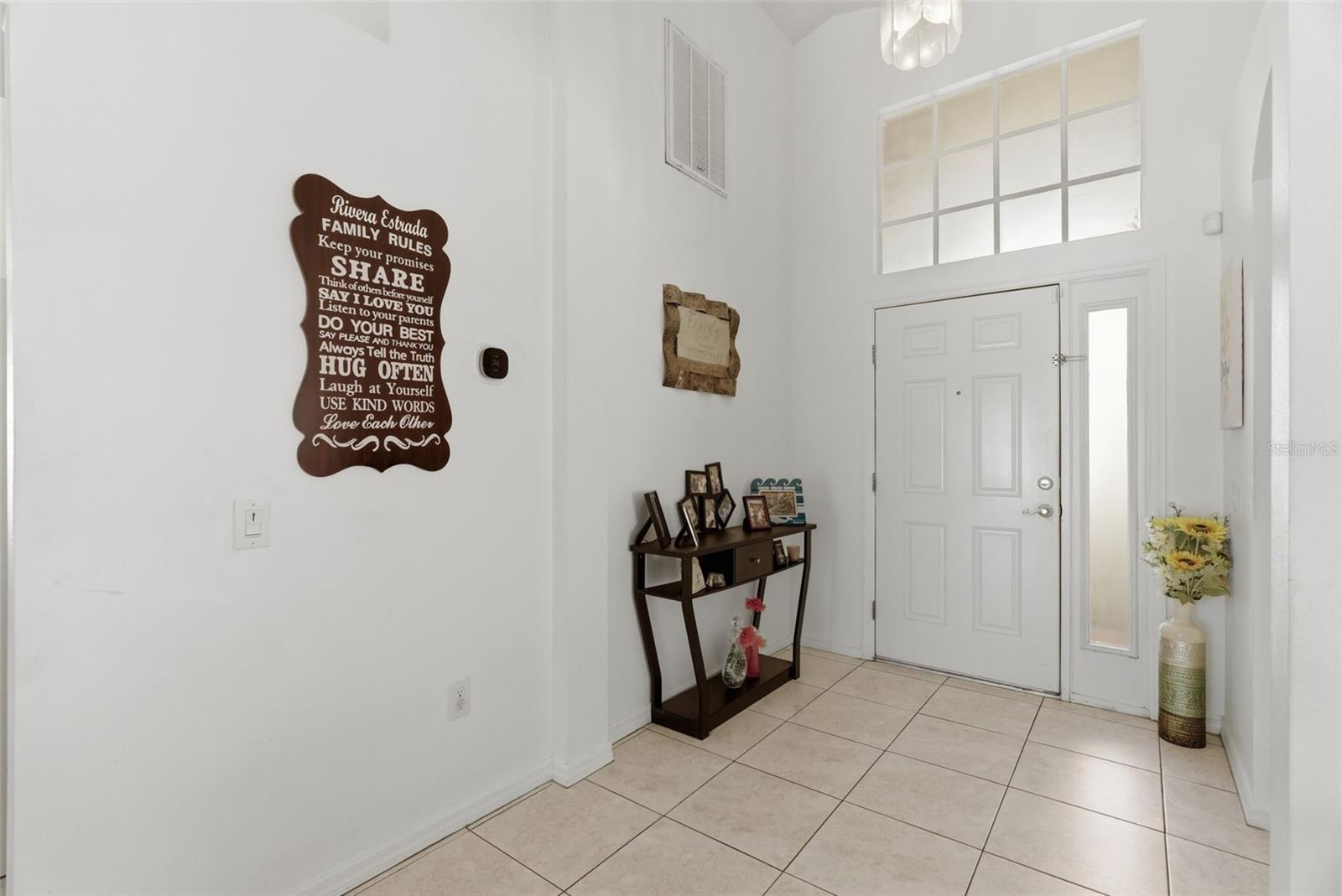 Image 5 of 36 For 12818 Lake Vista Drive