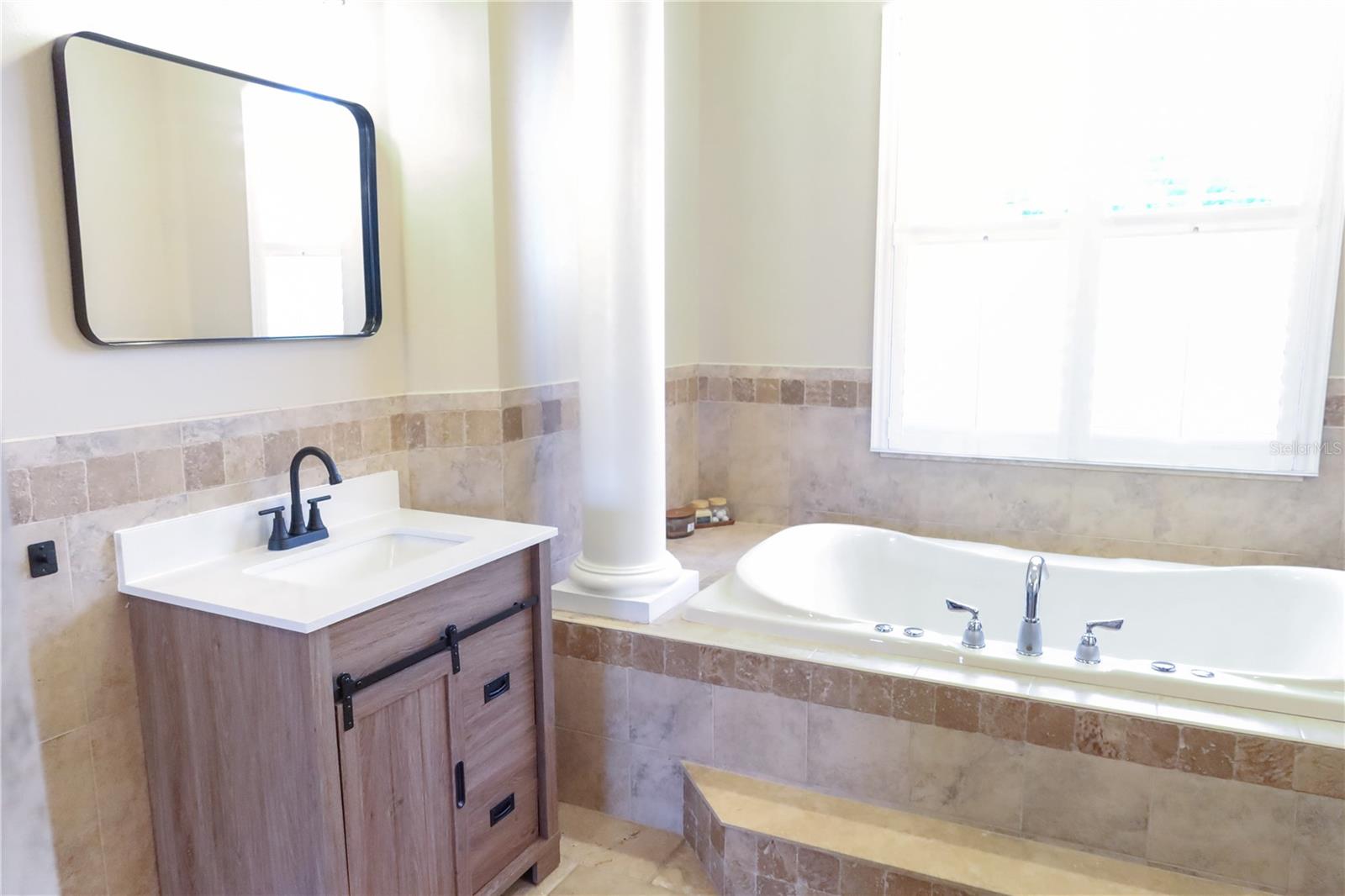 Image 11 of 44 For 2401 Sand Bay Drive