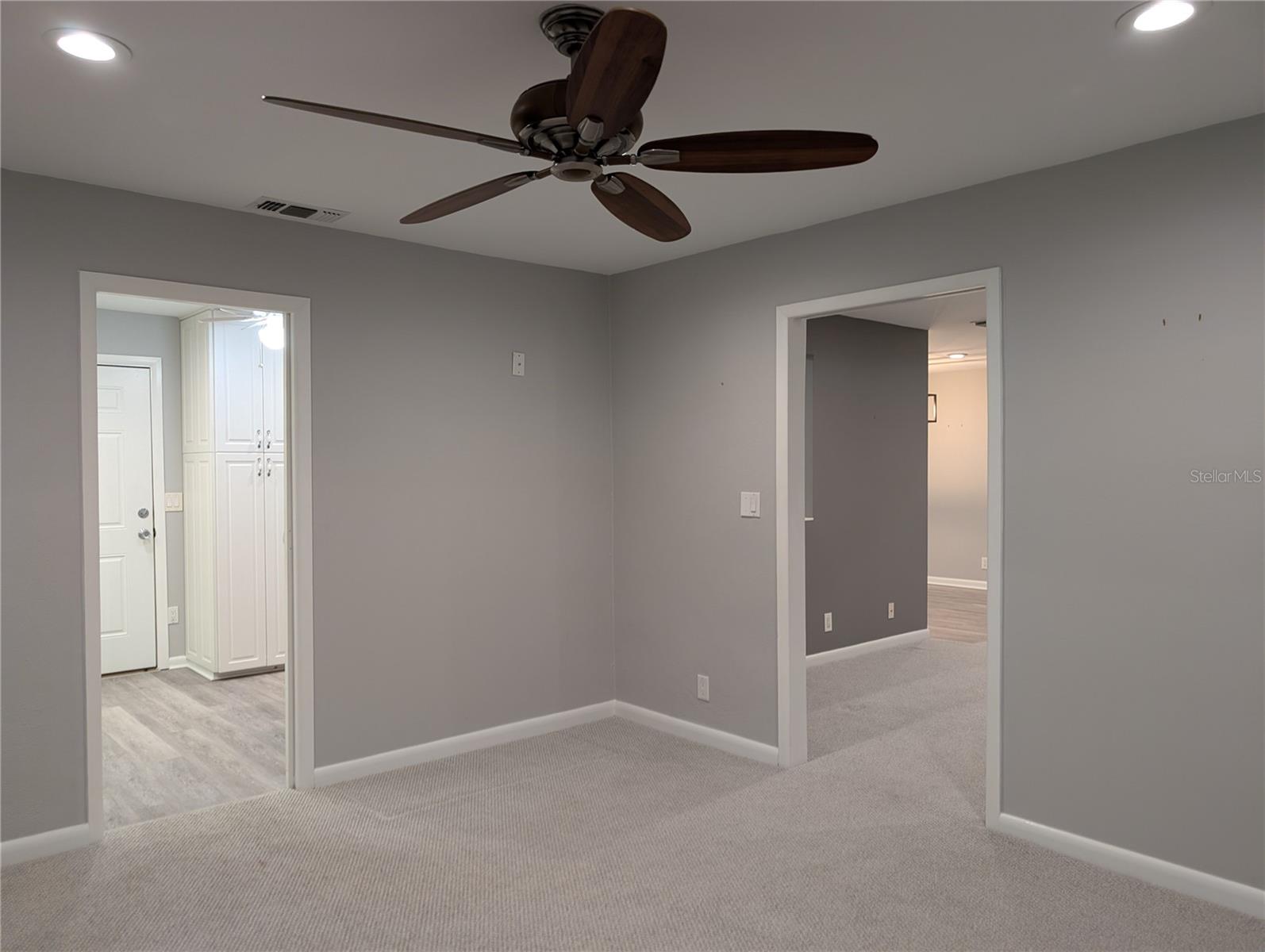 Image 15 of 92 For 9009 41st Way N 5