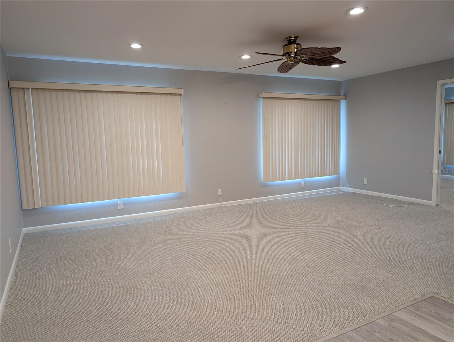 Image 17 of 92 For 9009 41st Way N 5