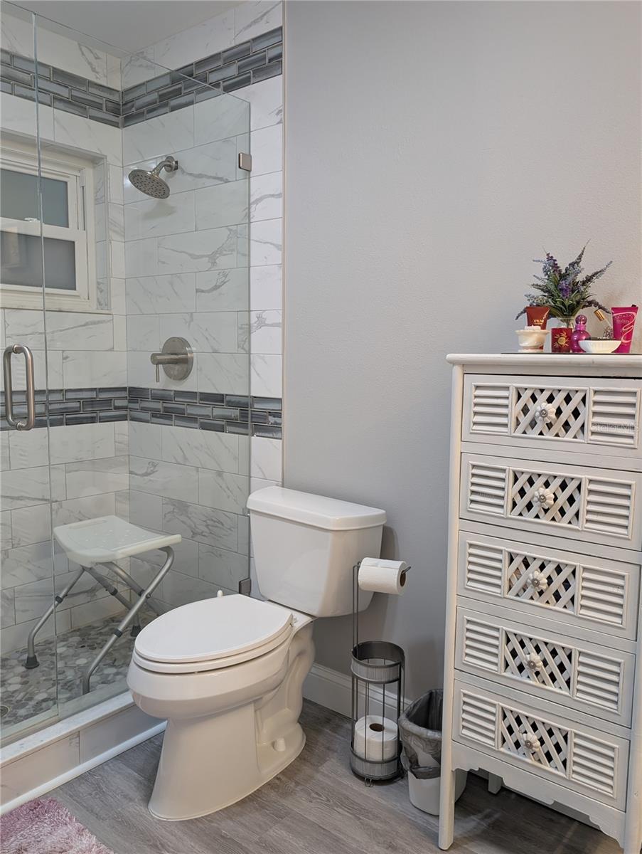 Image 34 of 92 For 9009 41st Way N 5