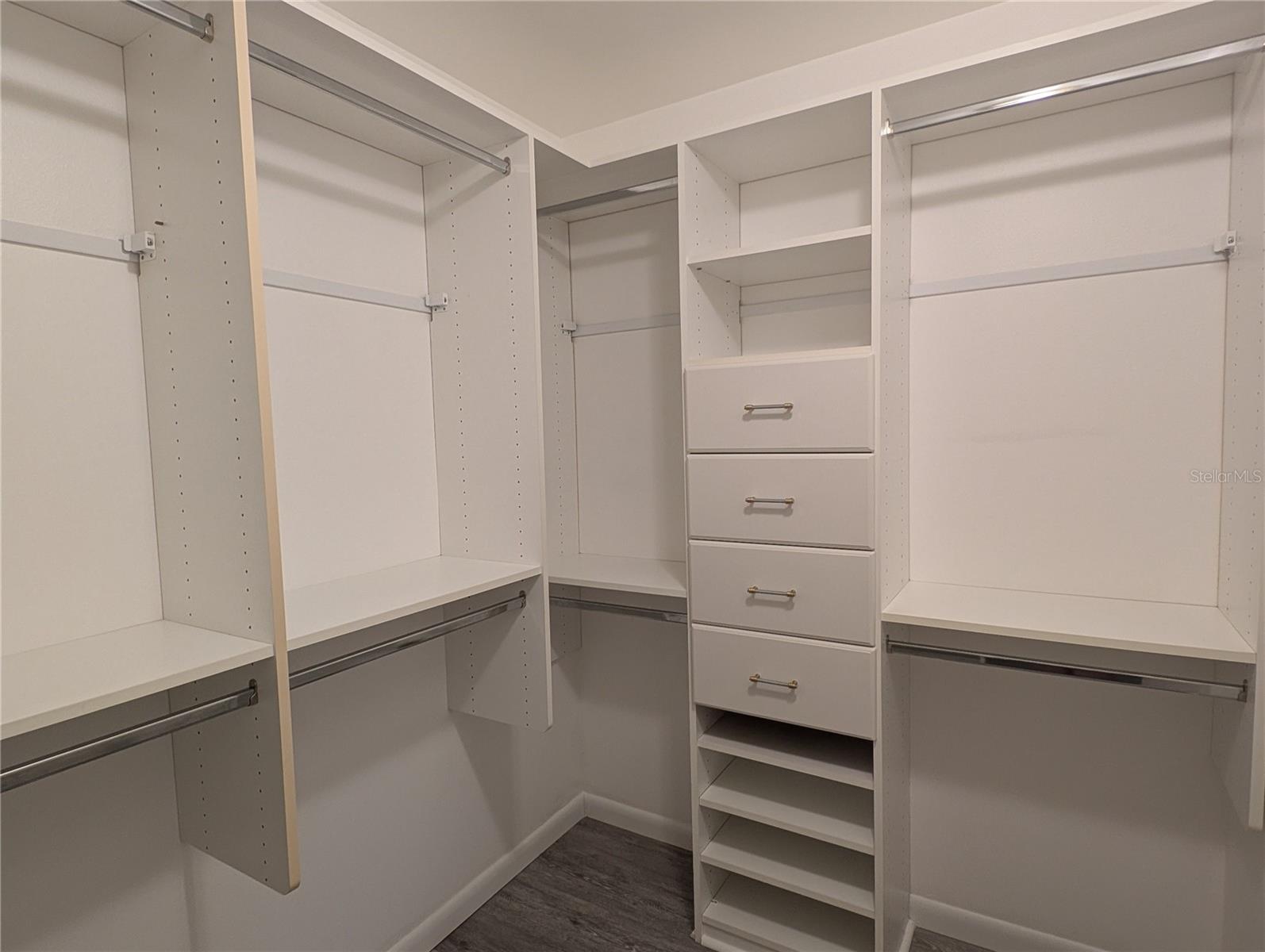 Image 39 of 92 For 9009 41st Way N 5