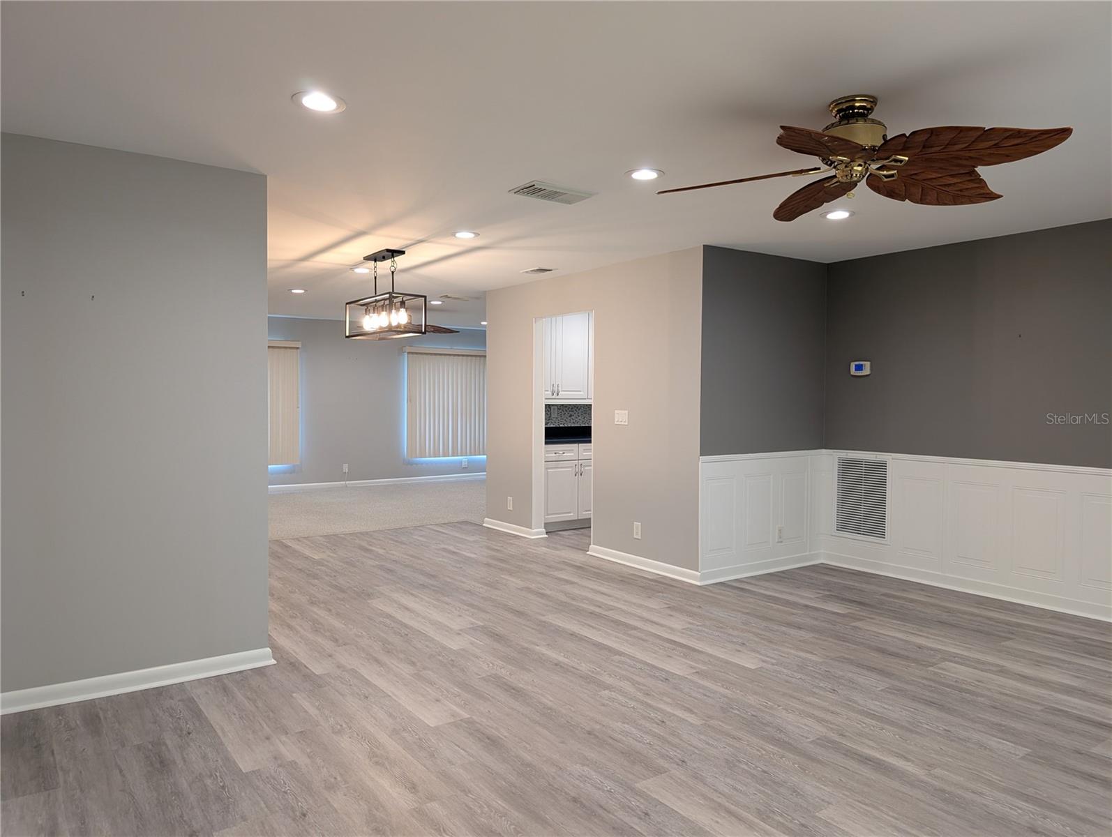 Image 50 of 92 For 9009 41st Way N 5