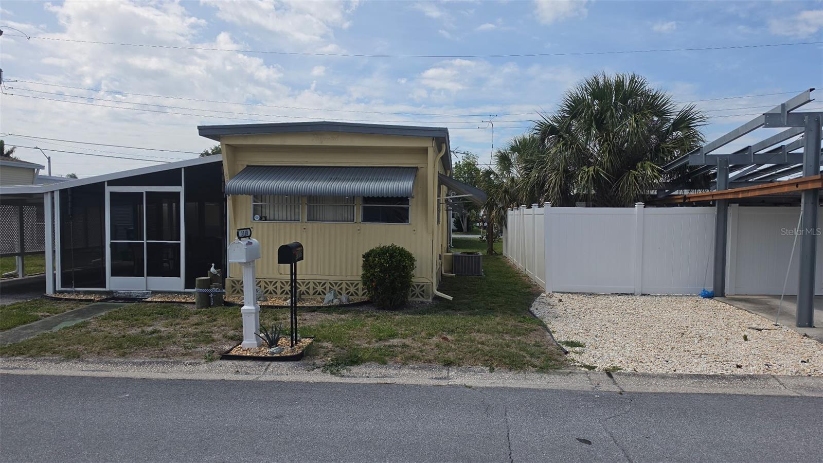 Details for 1110 49th Ave Drive W, BRADENTON, FL 34207