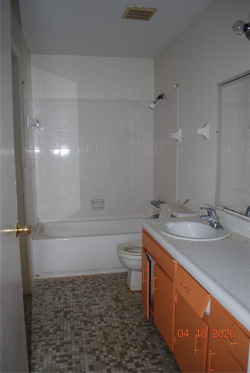Image 13 of 22 For 9201 Tudor Drive C215