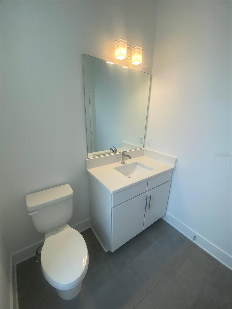 Image 40 of 61 For 2511 N Grady Ave  5