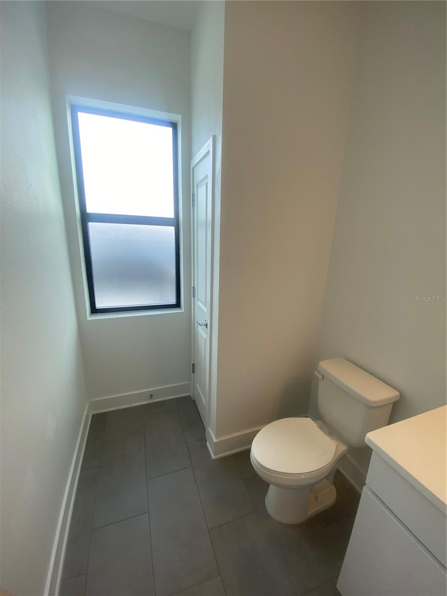 Image 41 of 61 For 2511 N Grady Ave  5