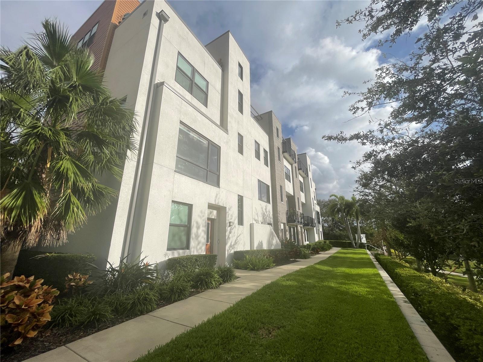 Image 60 of 61 For 2511 N Grady Ave  5