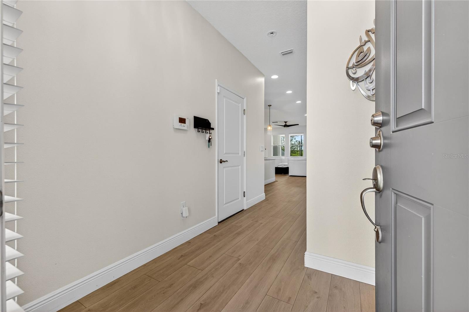 Image 4 of 33 For 8128 Muddy Pines Place