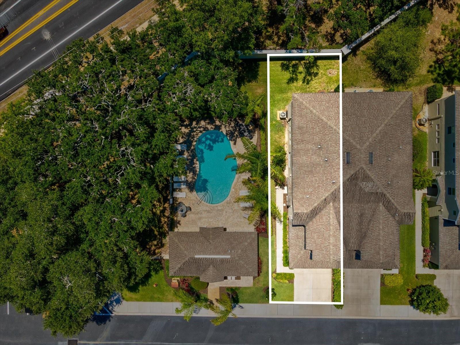 Image 41 of 58 For 450 Harbor Springs Drive