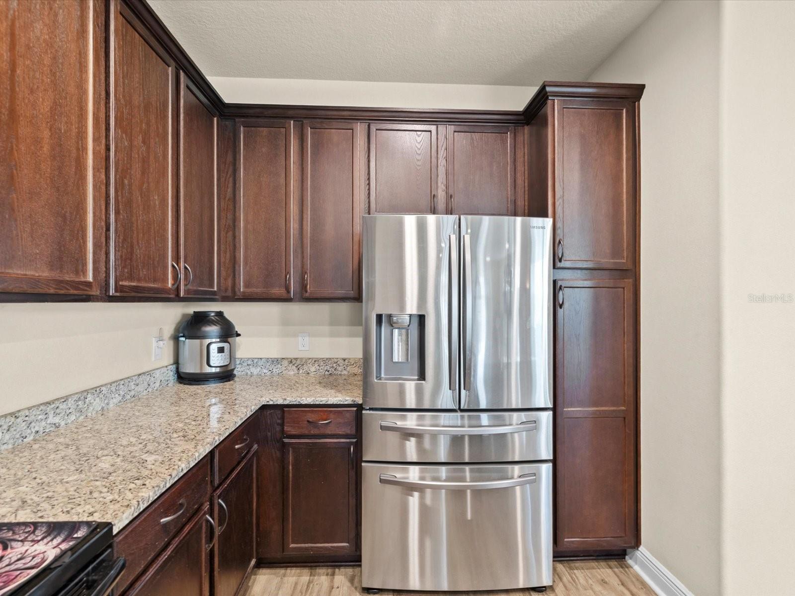 Image 9 of 58 For 450 Harbor Springs Drive