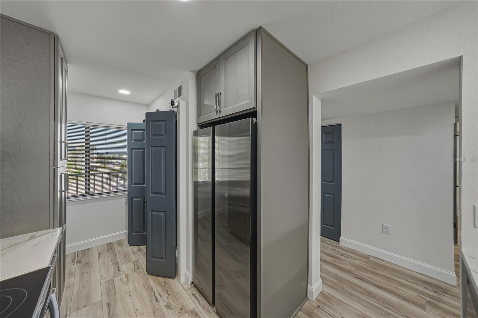 Image 29 of 74 For 8150 Brent Street 725
