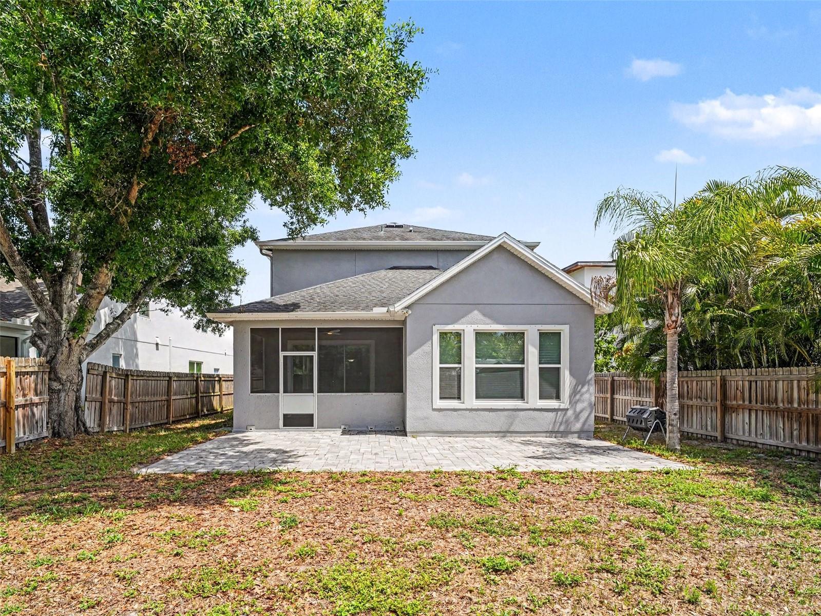 Image 13 of 19 For 2424 Wood Street