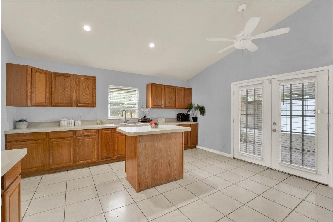 Image 11 of 29 For 7619 Georgeann Street