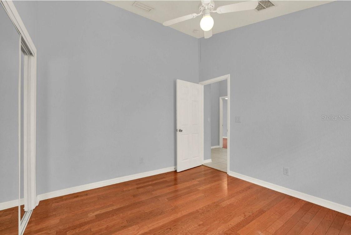 Image 17 of 29 For 7619 Georgeann Street