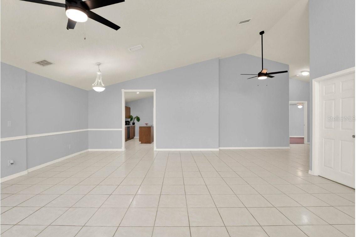 Image 9 of 29 For 7619 Georgeann Street
