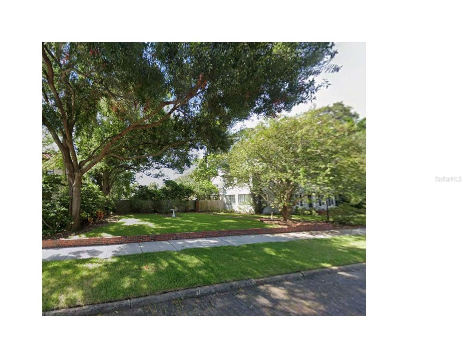 Listing Details for 426 16th Avenue Ne, ST PETERSBURG, FL 33704
