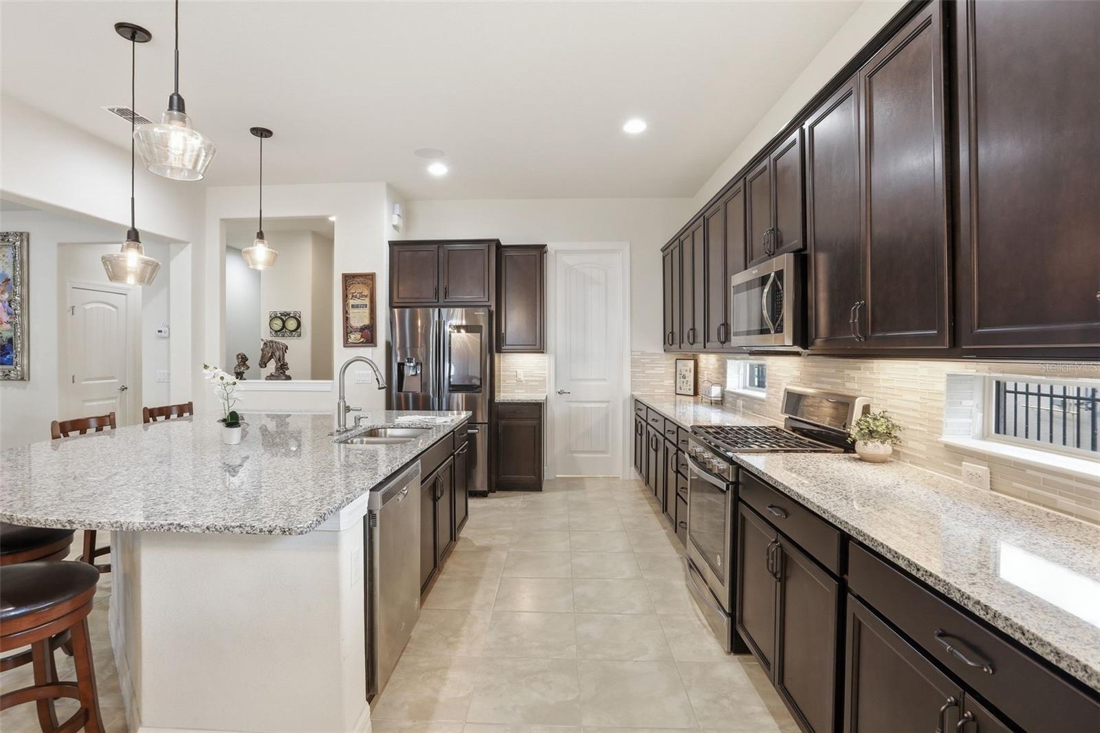 Image 12 of 76 For 10902 Citron Oaks Drive