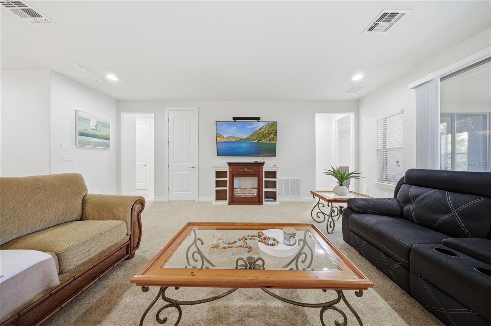 Image 29 of 76 For 10902 Citron Oaks Drive