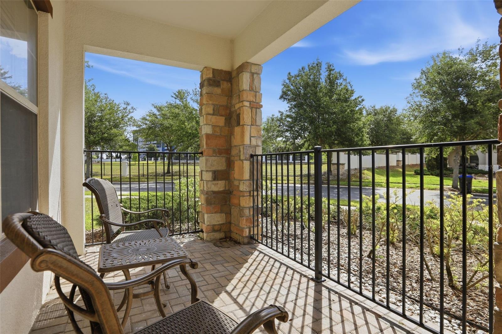 Image 3 of 76 For 10902 Citron Oaks Drive
