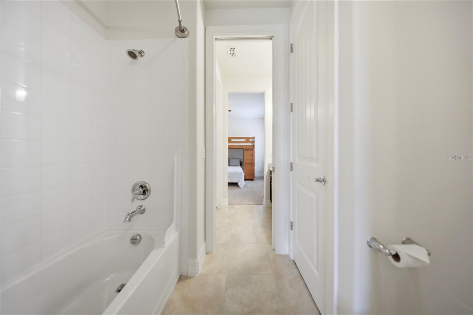 Image 45 of 76 For 10902 Citron Oaks Drive