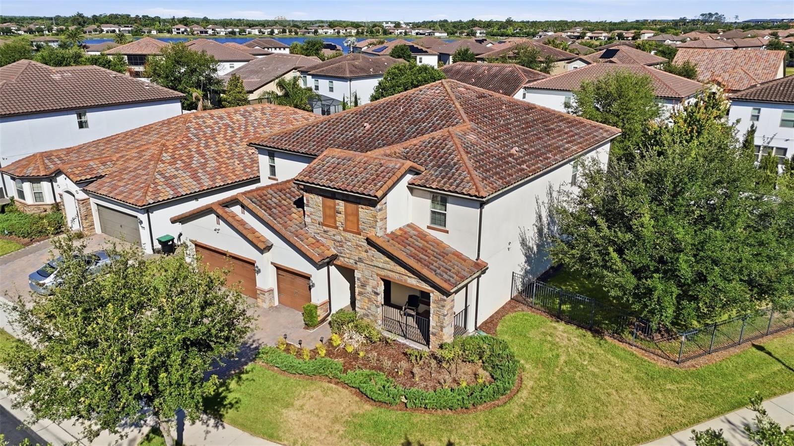 Image 59 of 76 For 10902 Citron Oaks Drive