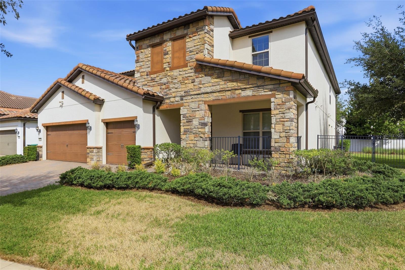 Image 69 of 76 For 10902 Citron Oaks Drive