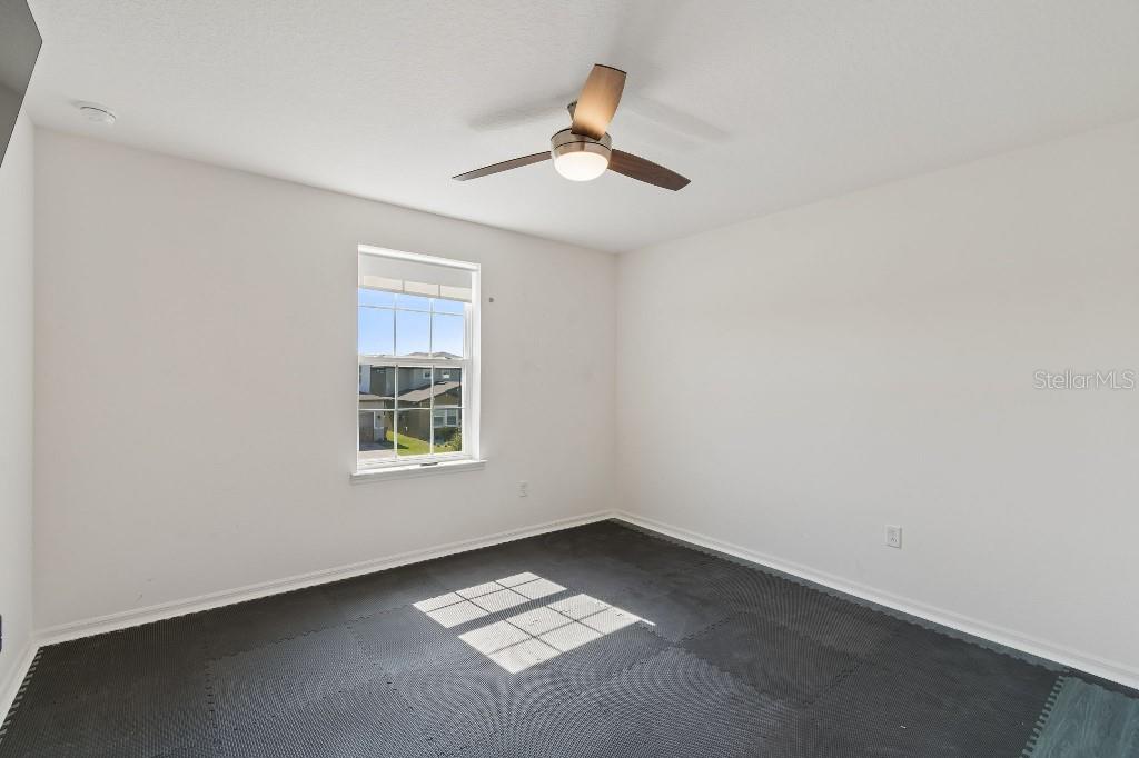 Image 19 of 47 For 1101 Lone Palm Way