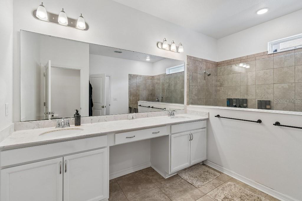 Image 31 of 47 For 1101 Lone Palm Way