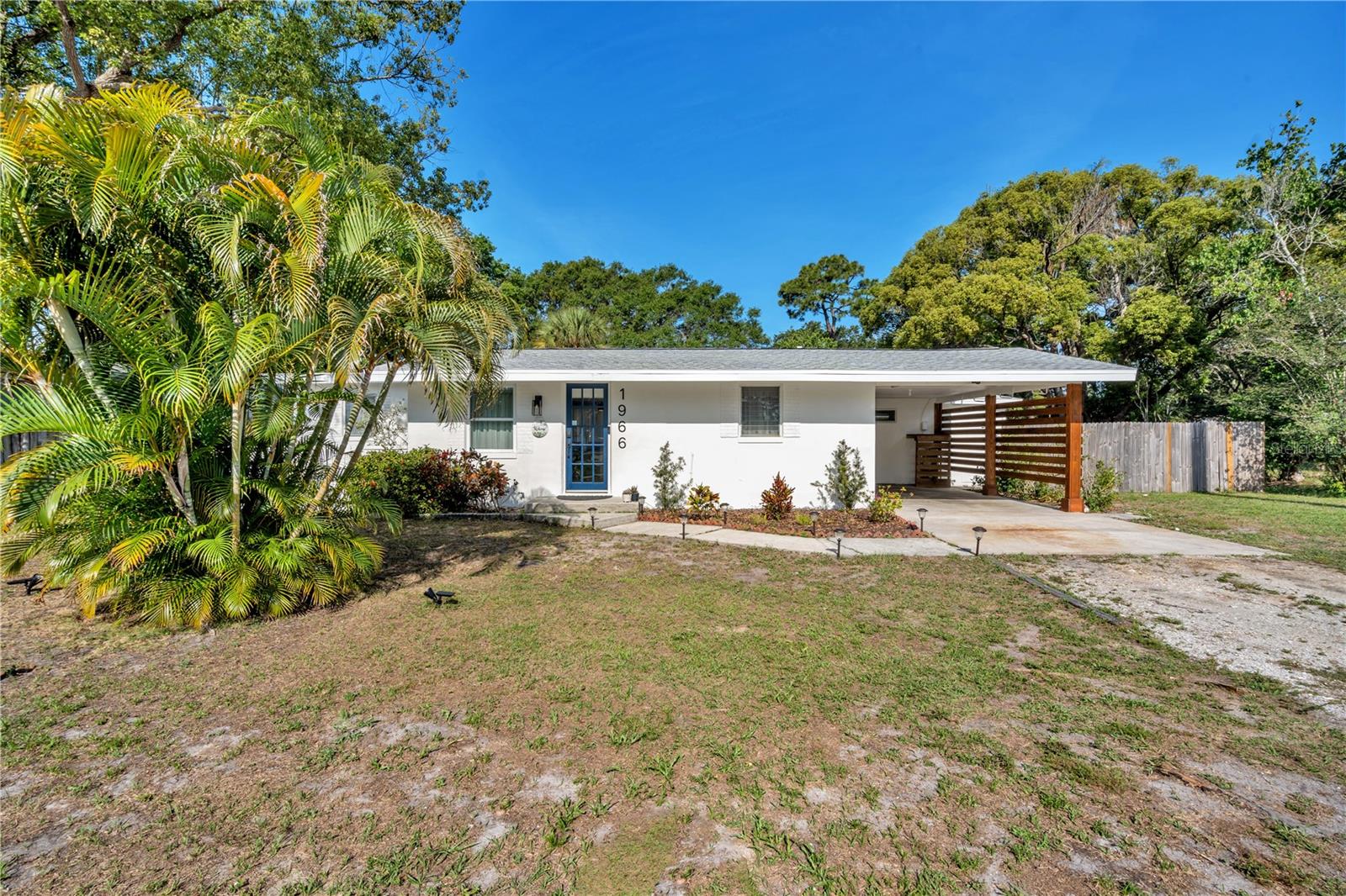 Image 2 of 38 For 1966 Trotter Rd