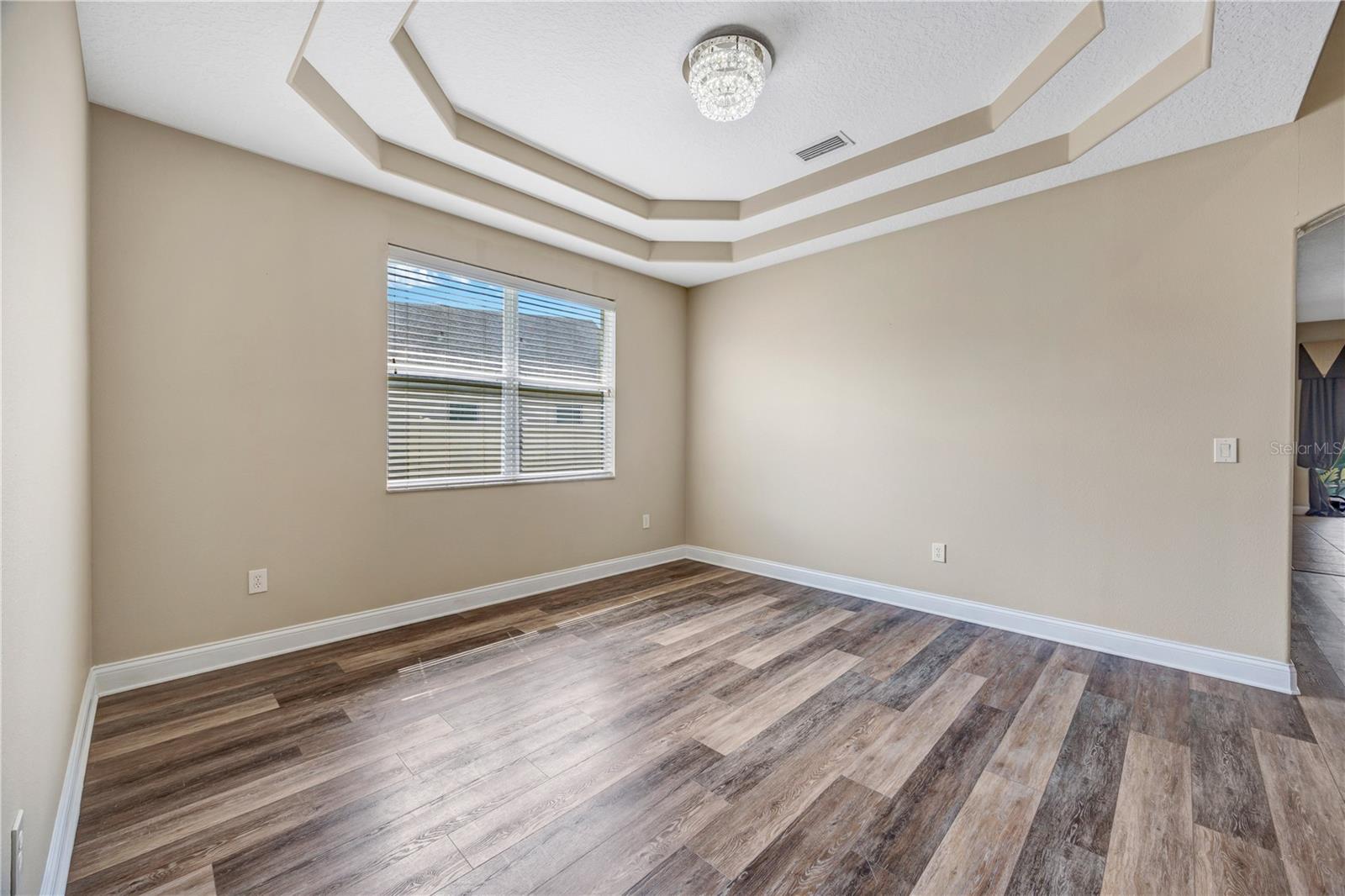 Image 17 of 57 For 27438 Sora Boulevard