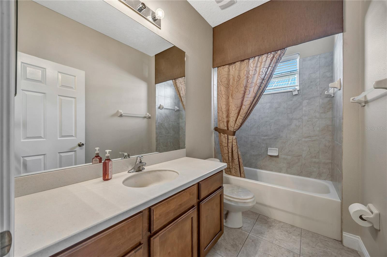 Image 31 of 57 For 27438 Sora Boulevard