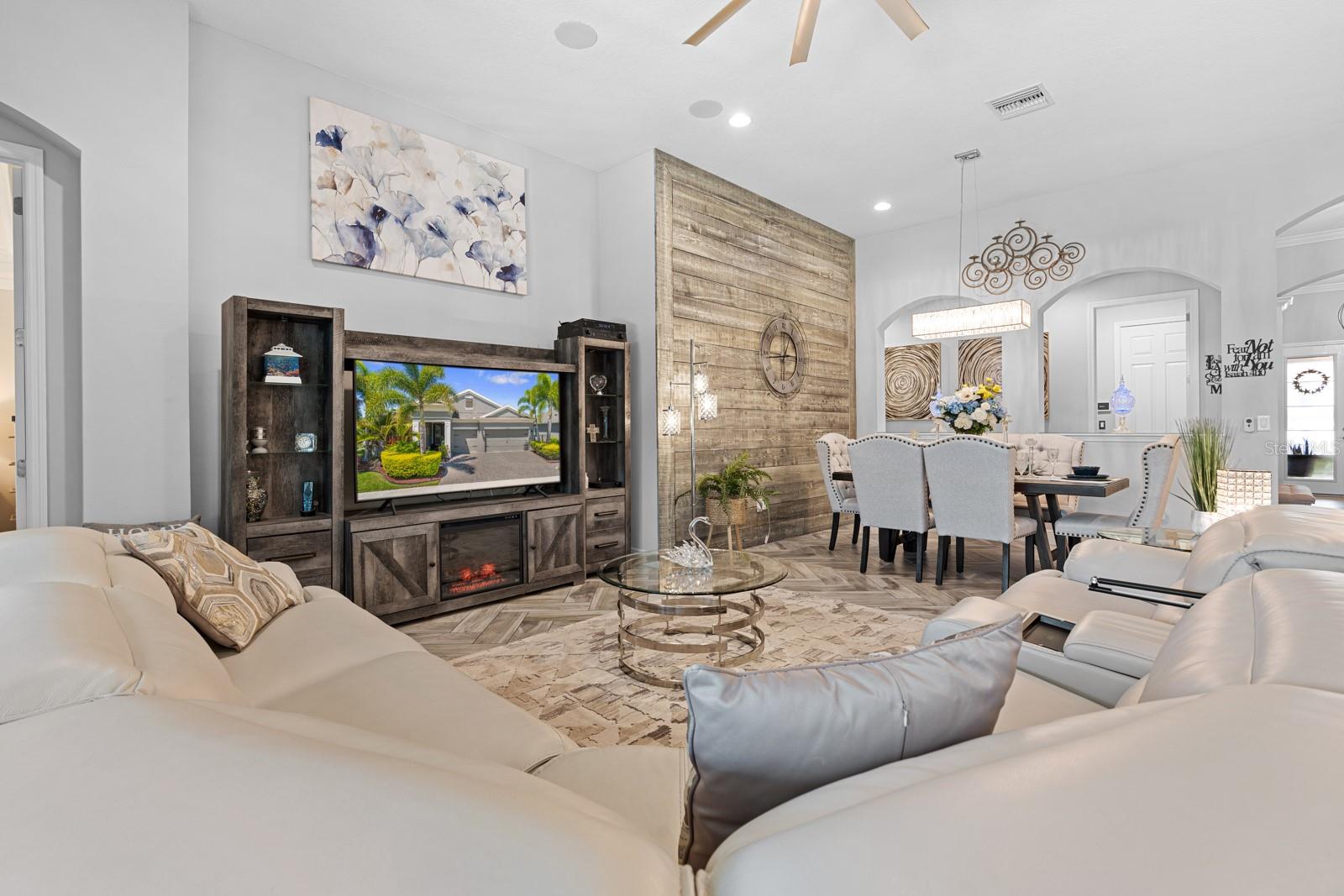 Image 10 of 72 For 7702 Paradiso Drive