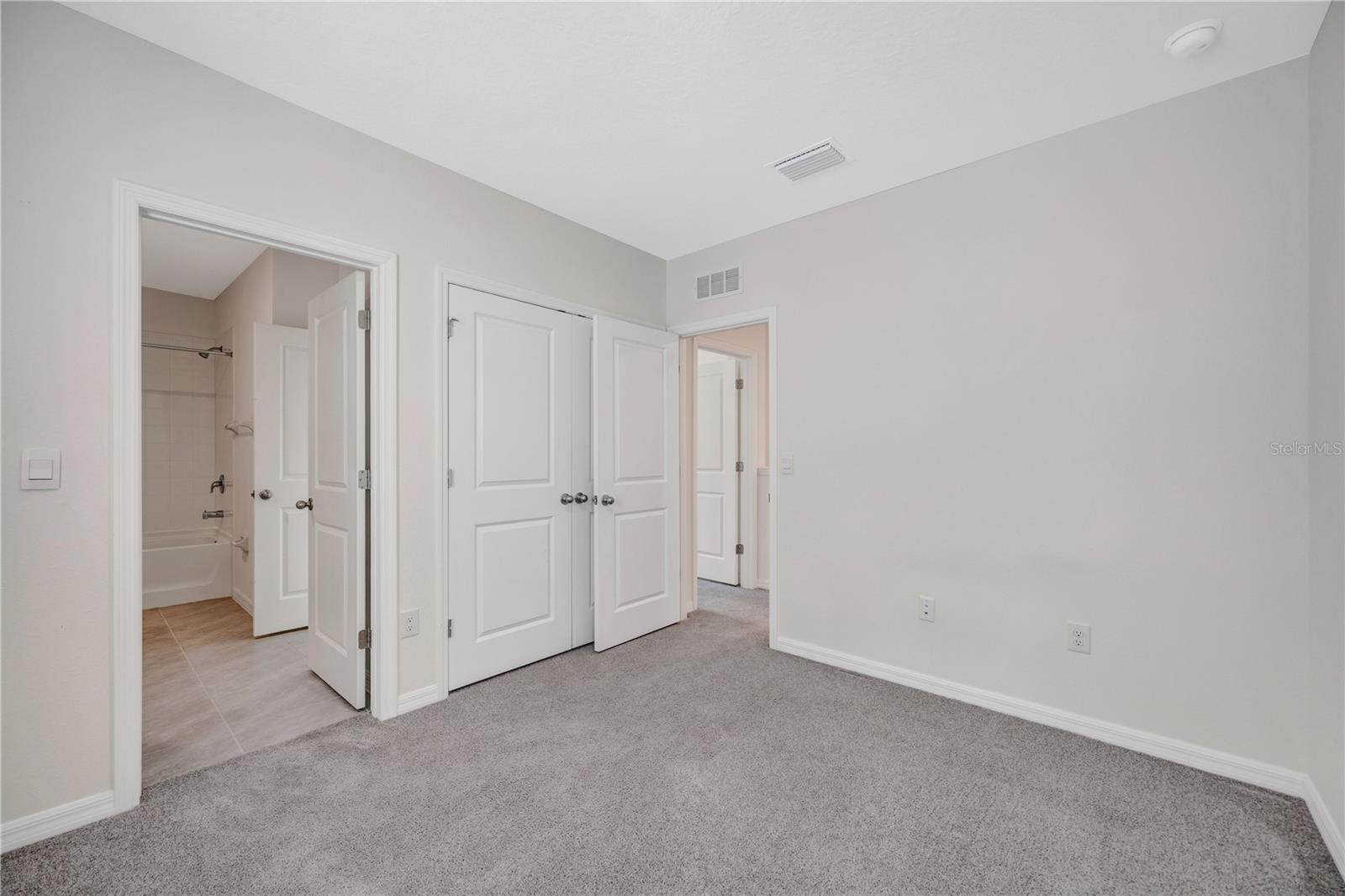 Image 32 of 57 For 1466 Colt Creek Place