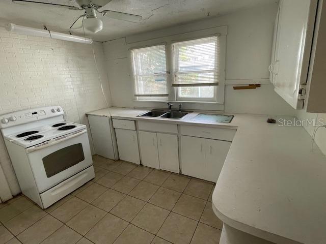 Image 5 of 12 For 908 Flora Street