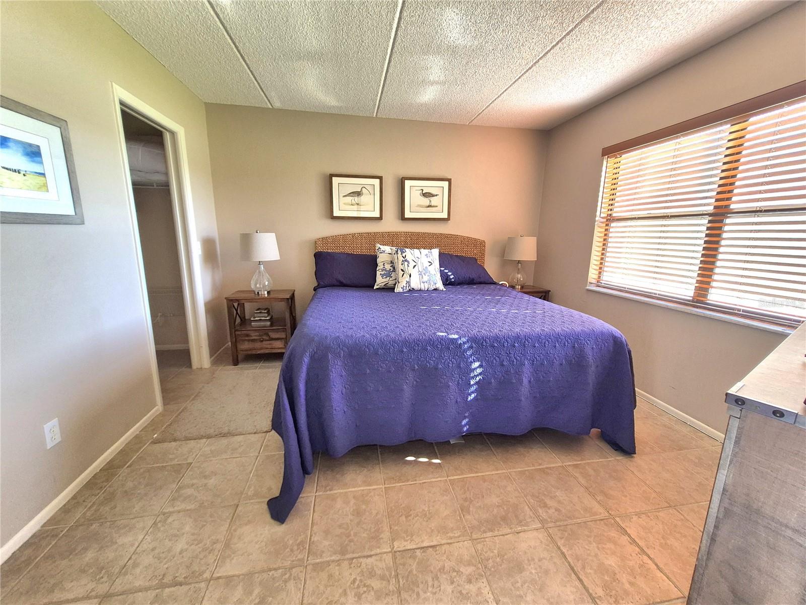 Image 25 of 42 For 50 Woodlake Place
