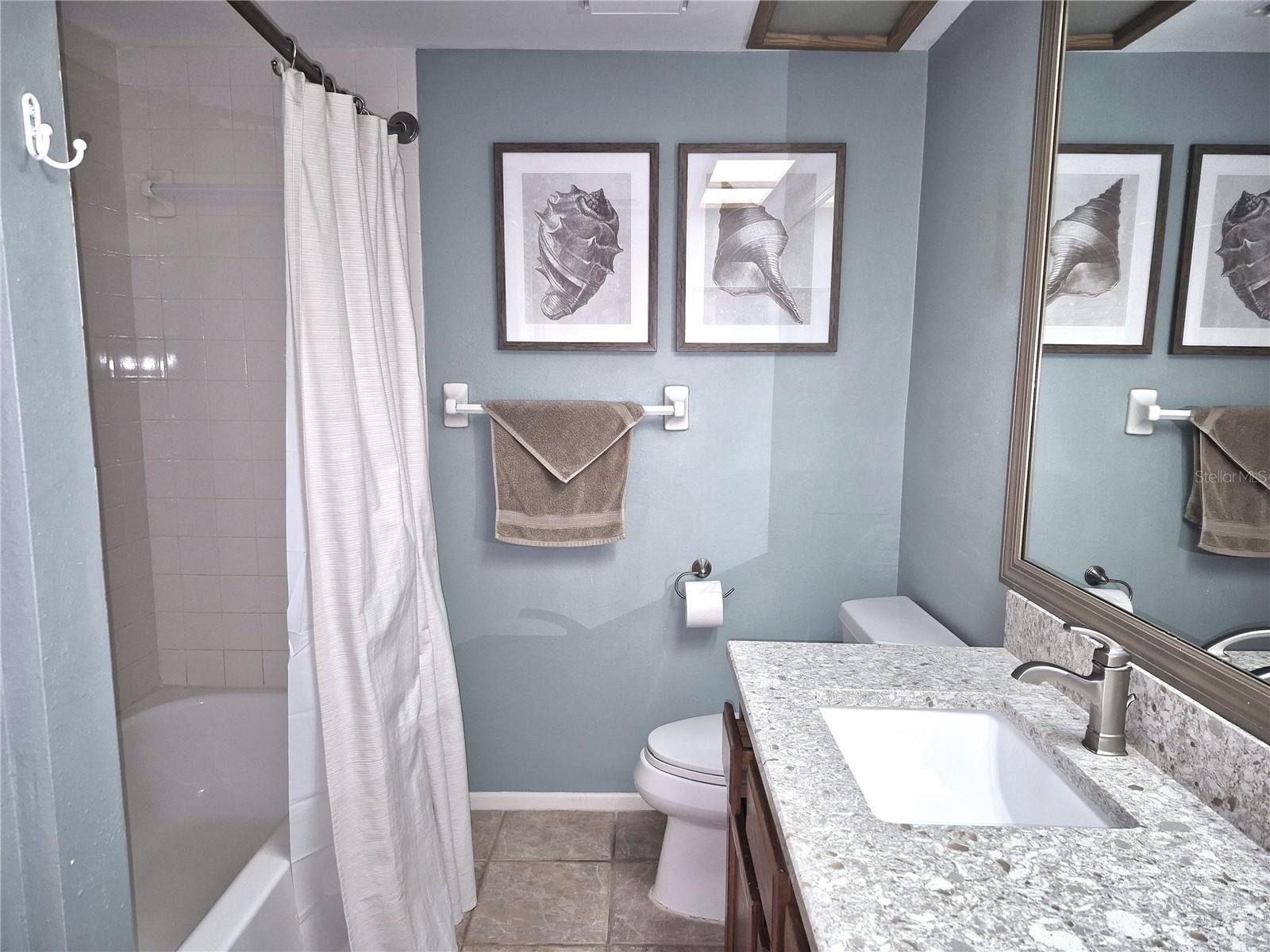 Image 27 of 42 For 50 Woodlake Place