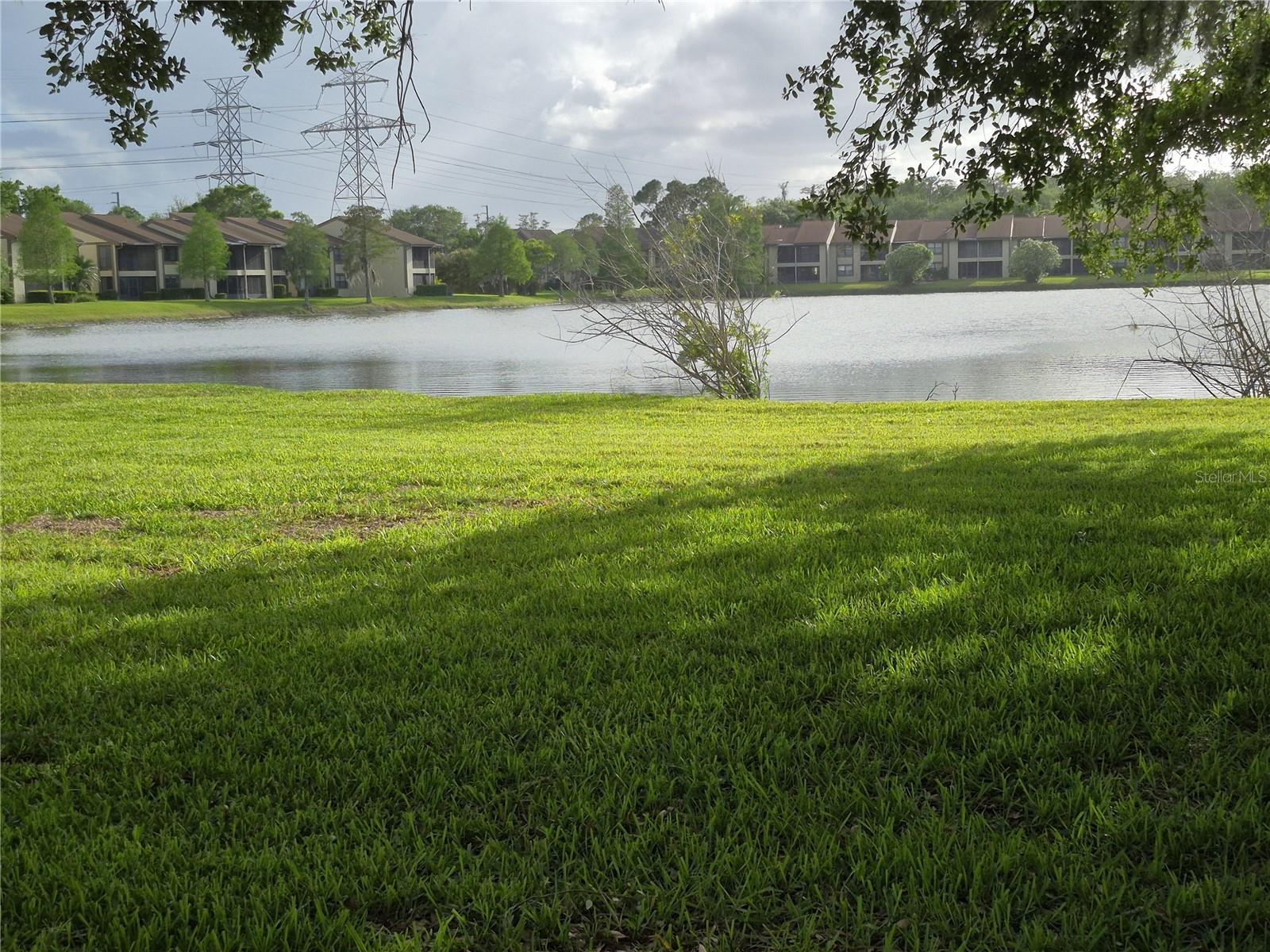 Image 37 of 42 For 50 Woodlake Place